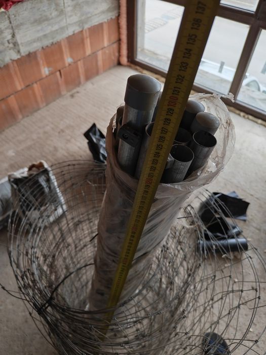 Vand gard cu stalpi de aluminiu