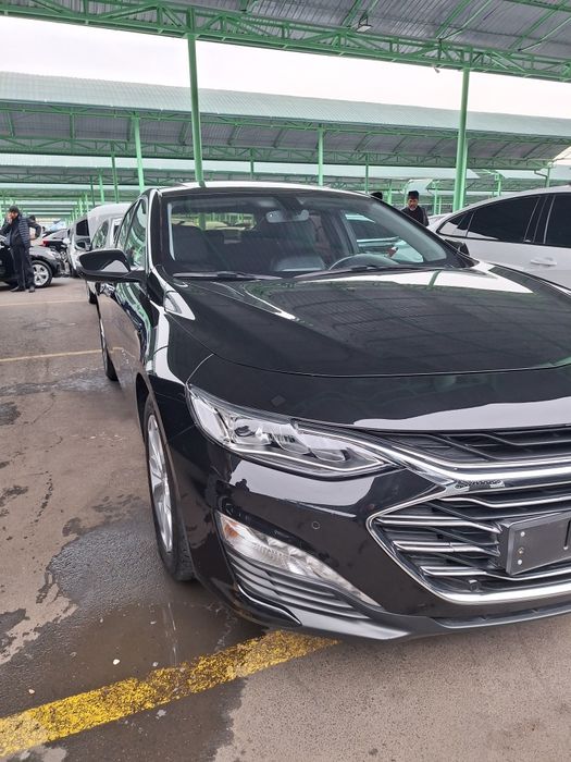 Malibu 2 prmyer rangi qora kraska tozza 2022 yil 53 ming yurgan