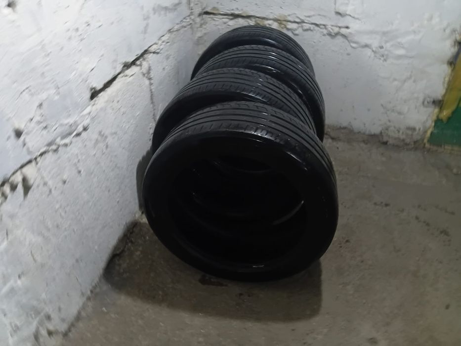 Продам шины Continental