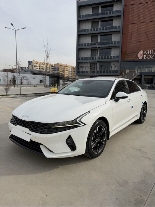 Kia k5 komfort plus 2022 yil kraska toza benzin!
