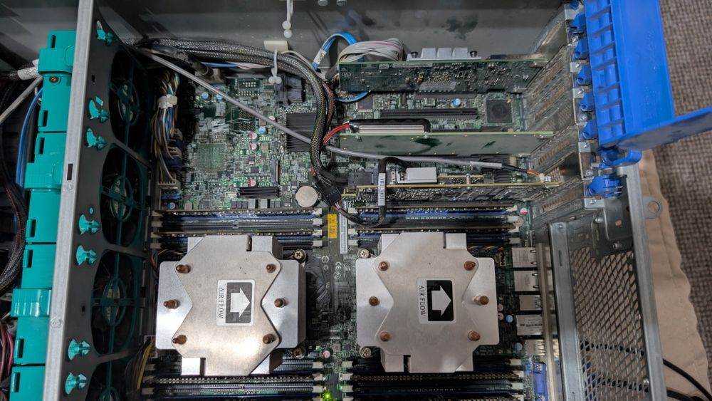 Сървър компютър Intel xeon 128GB RAM