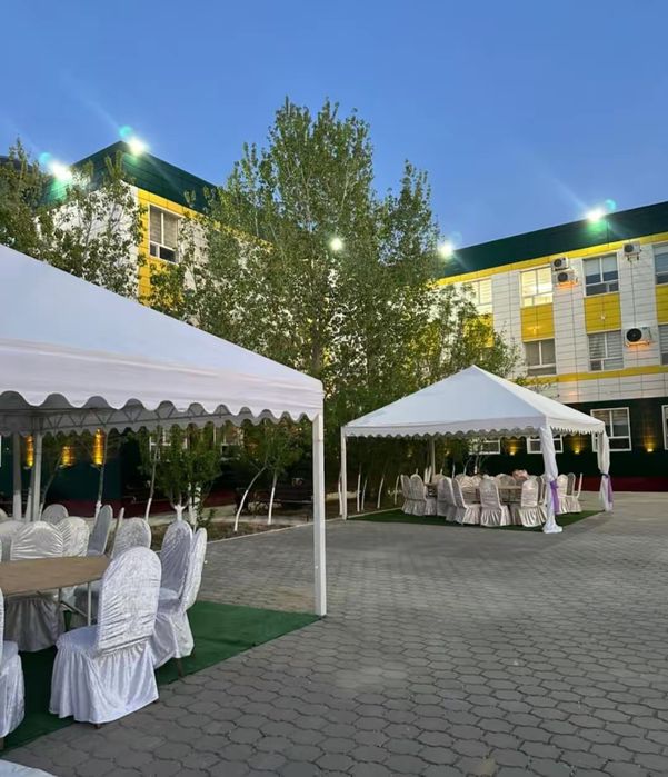 Шатыр мен Юрта аренда  домалақ стол стулья чехолымен ыдыс аяқ бар