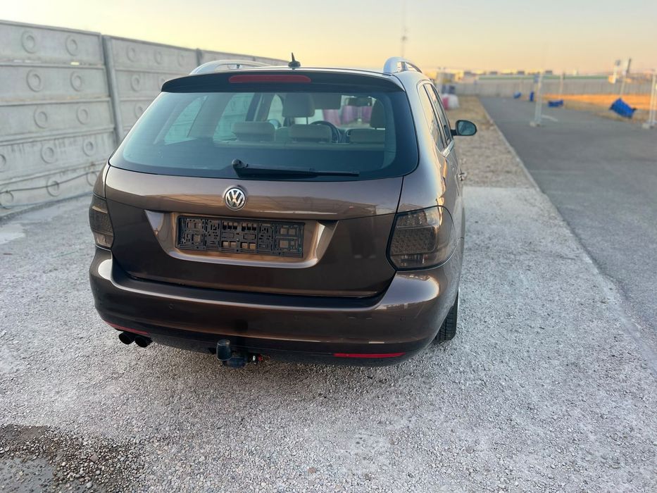 Wolkswagen Golf 6 Panoramic - RATE /CASH