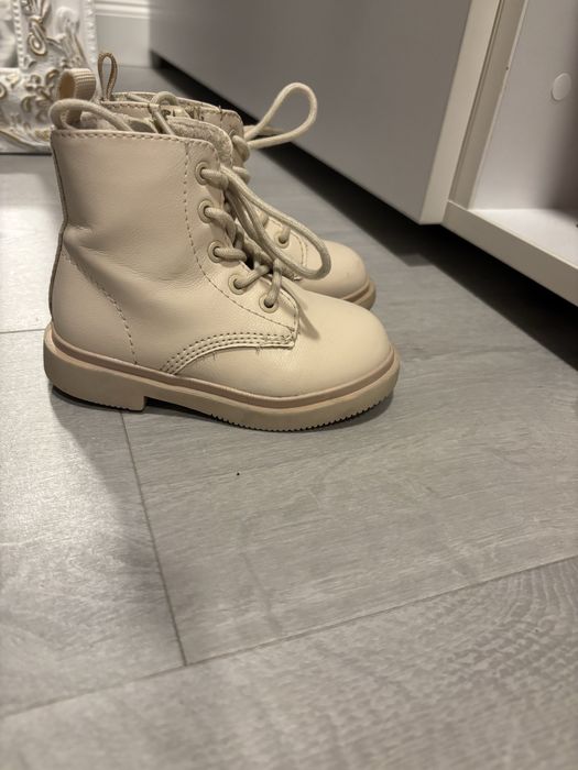 Ghete H&M marimea 20/21