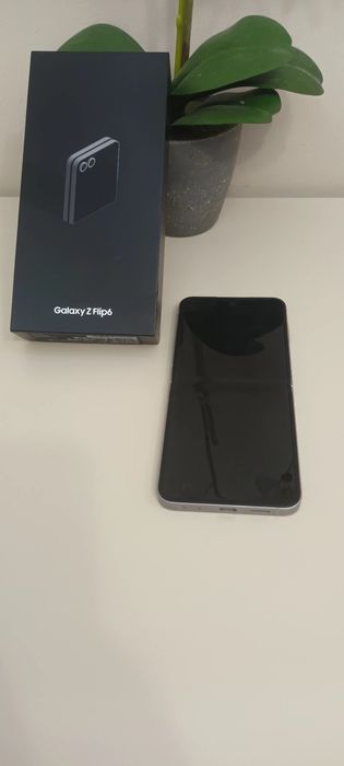 Продавам Samsung Galaxy Z Flip6
Продавам Samsun