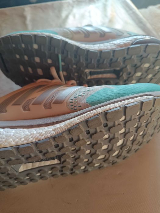 Маратонки Adidass