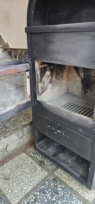 Semineu pe lemne sau bricheti 10kw