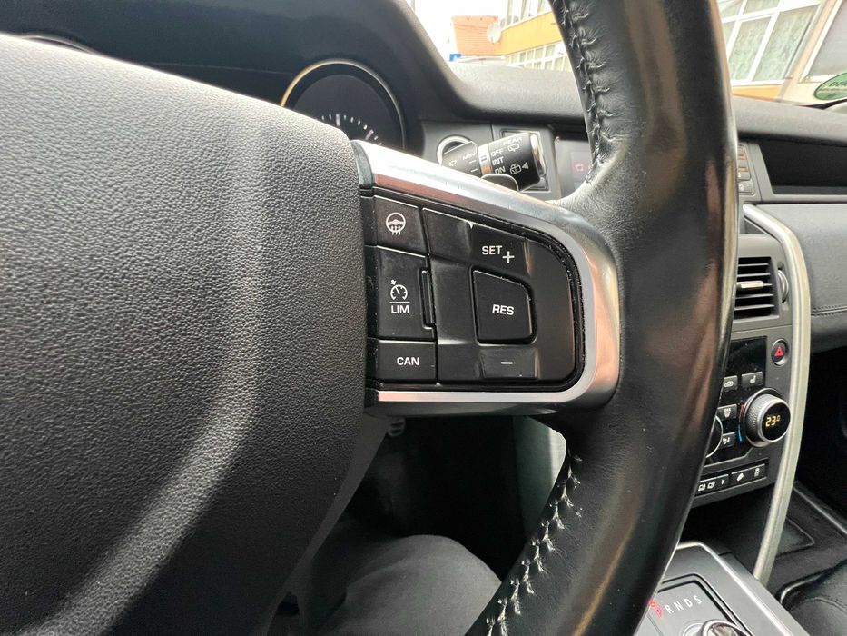 Land Rover Discovery Sport 4x4,180cp automata 9 trepte,2 l,2016