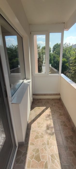 Apartament cu 3 camere + loc de parcare