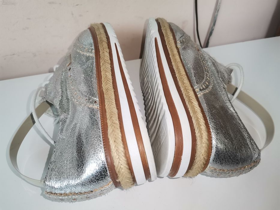 Сребристи Обувки Tamaris 38н.