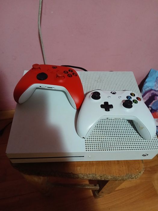 Xbox One S Model 1681