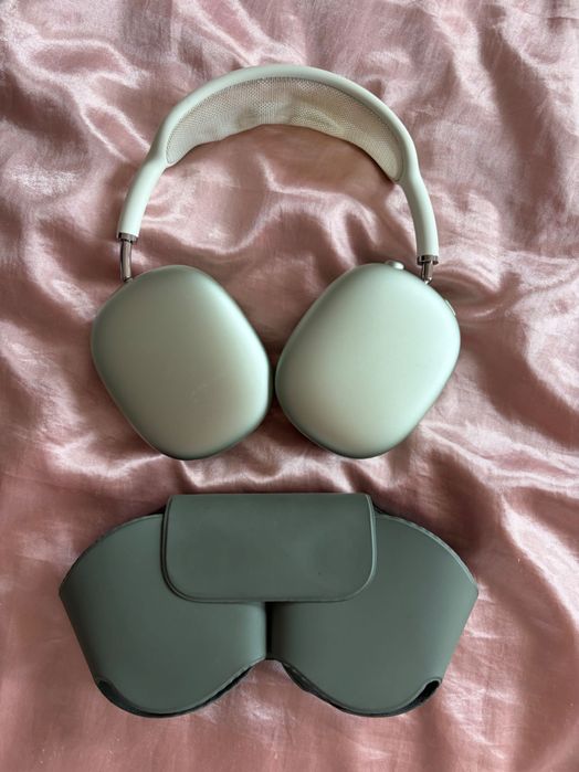 Apple Air pods max
