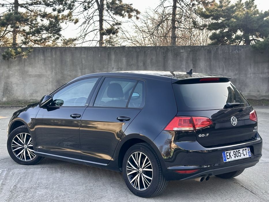 VW Golf 7/1.4 TSI 125CP/Euro 6/Distronic/Xenon /Camera Marsalier