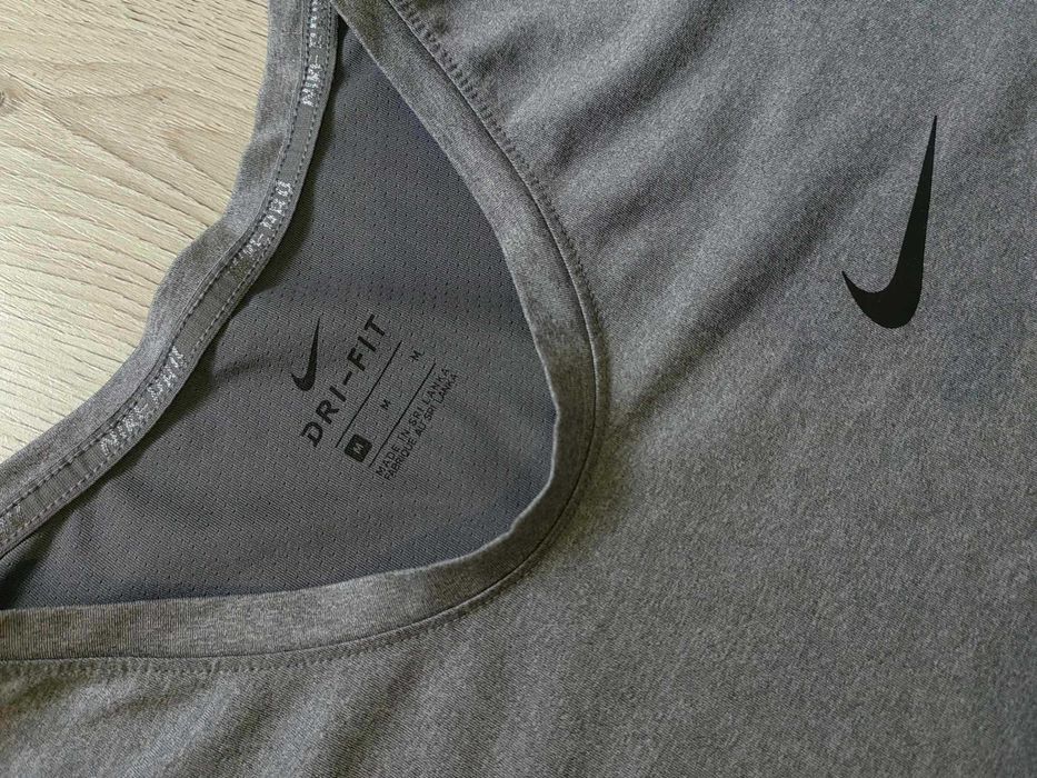 Дамски тениски Nike