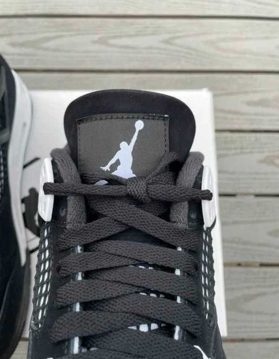 +NOU+ Jordan 4 Retro White Thunder - Verificare Colet -