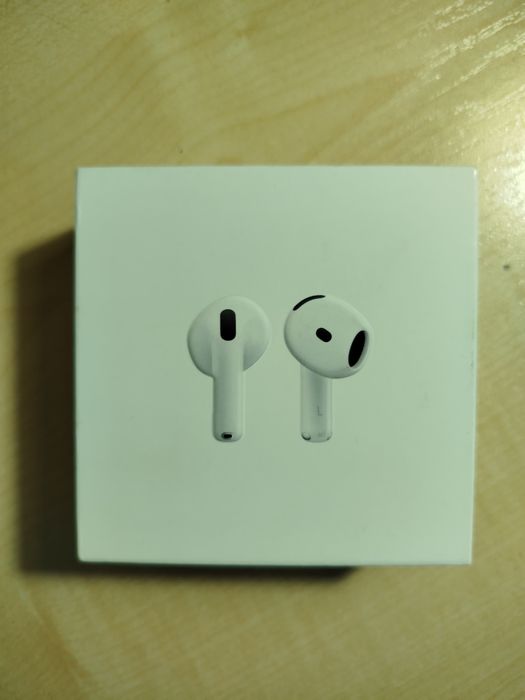 Продам air pods 4 новые