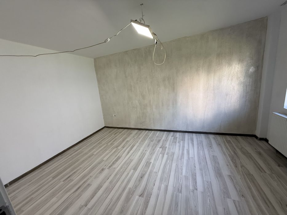 Garsoniera  renovata, izolata