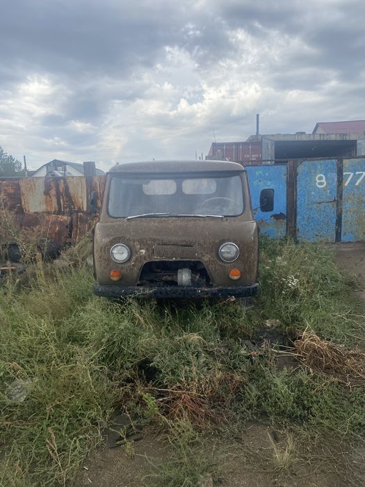 Машина уаз сатамын