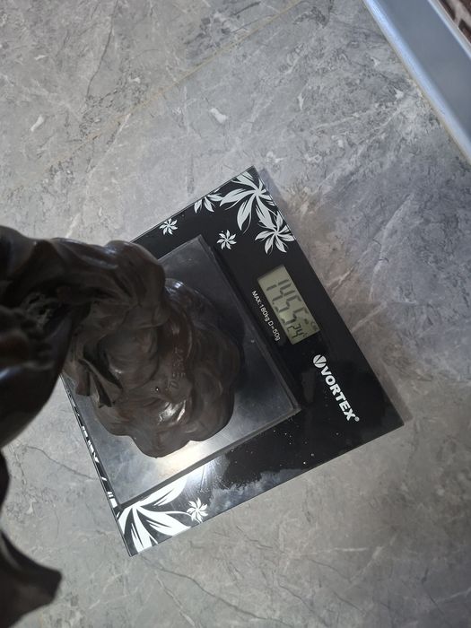 Statuie din bronz