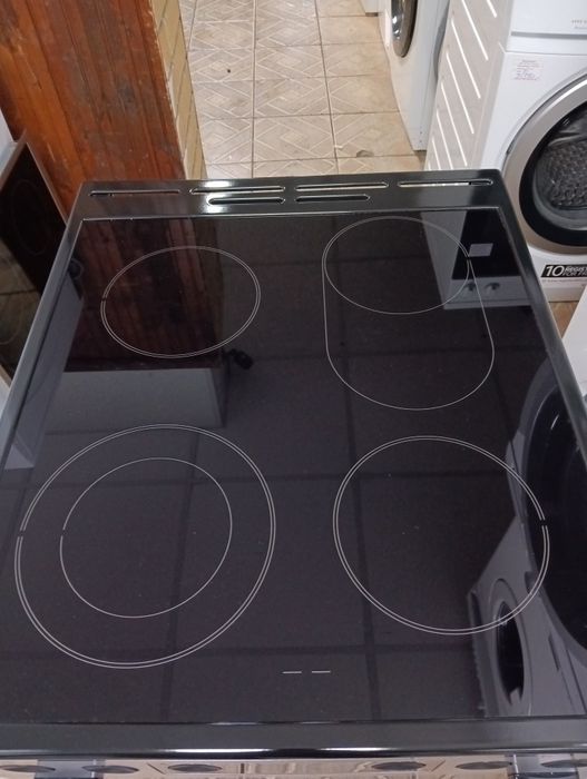 Чисто нова иноксова печка с керамичен плот Gorenje 2 години Гаранция!