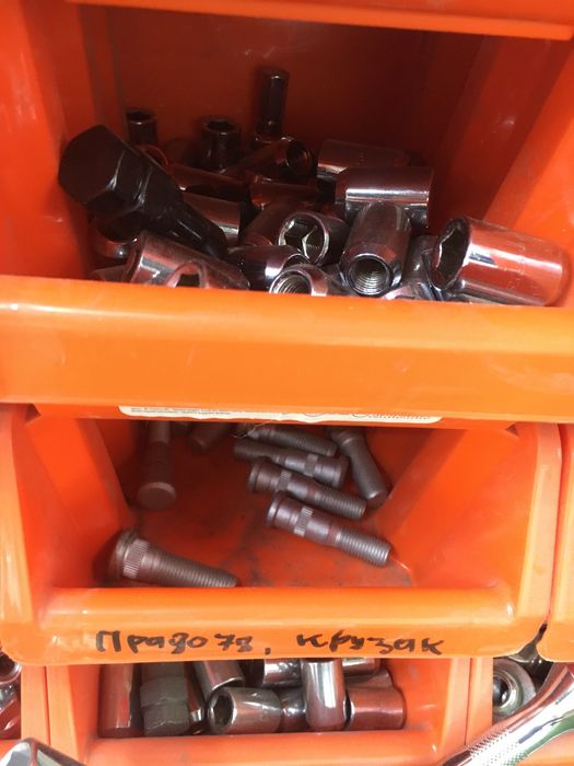 Шпильки колёсные для авто