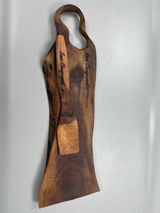 Лазарно гравирани дъски за мезета от орех