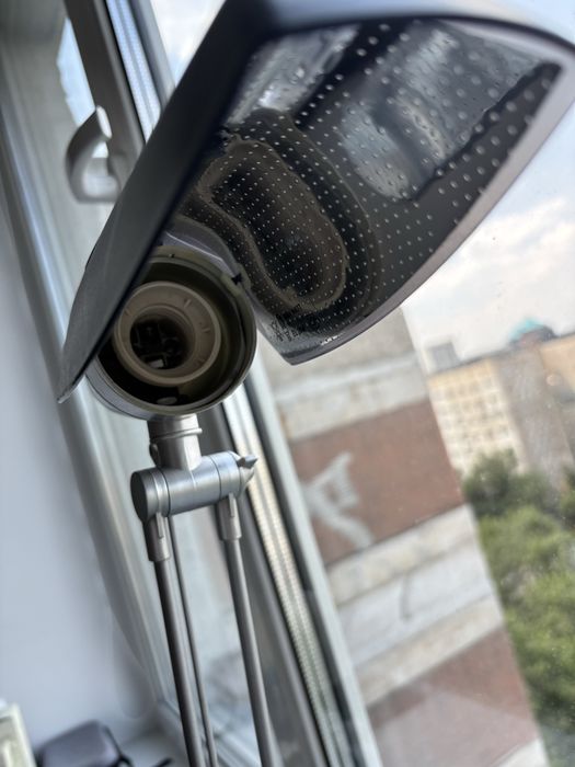Настольная лампа