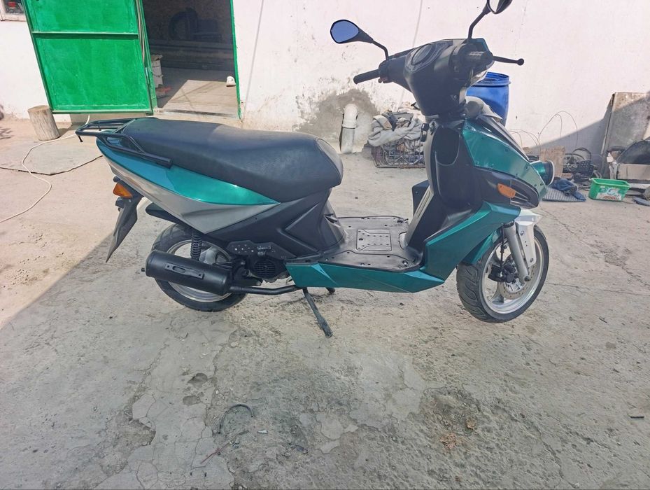 Продается скутер LIFAN