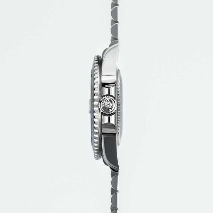 Rolex Oyster GMT-Master II 126710BLNR „Batgirl“