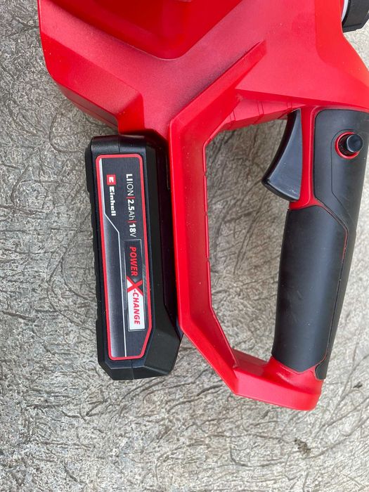 Masina de gaurit Einhell Drujba electrica cu lant pe acumulator