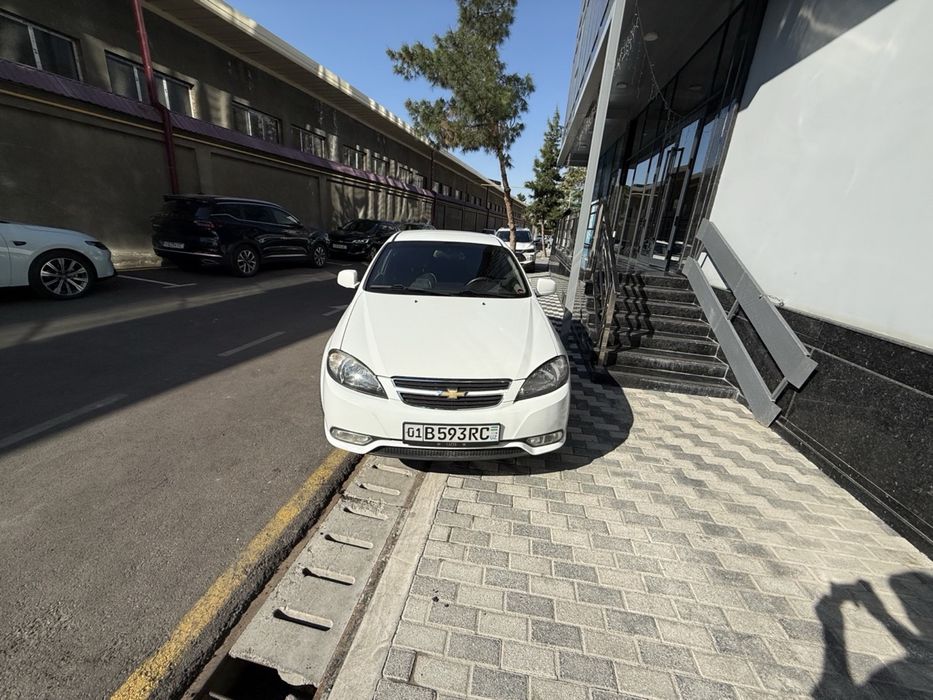 Продам Laceti 2015 год