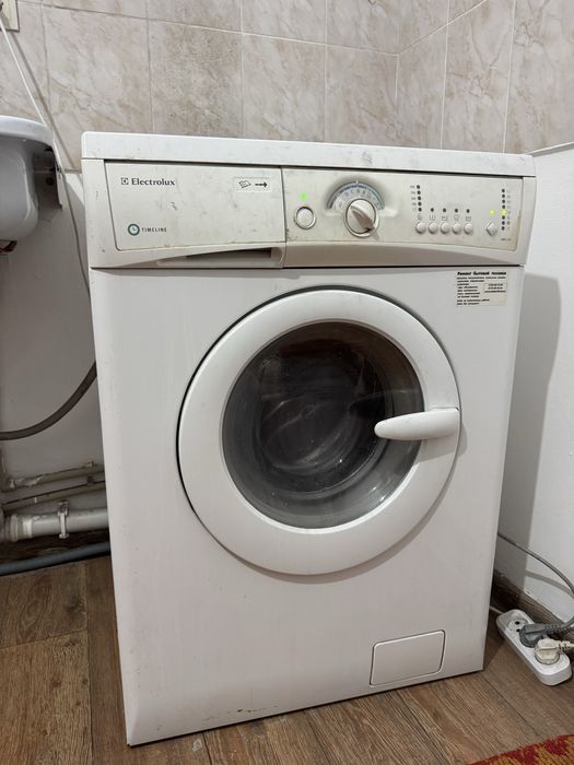 Стиральная машина электролюкс