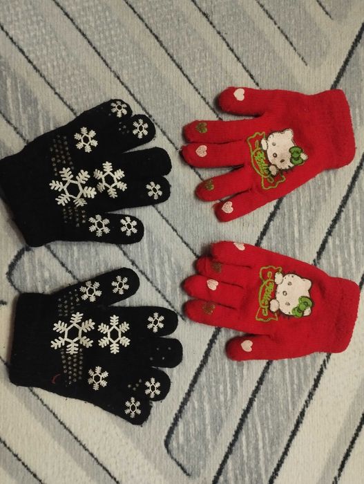 Перчатки , варежки на 1-3 года