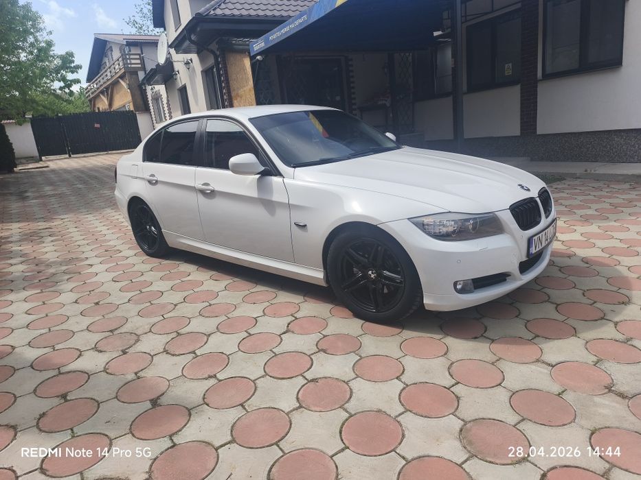 Vând BMW e90 LCI  184cp Euro 5