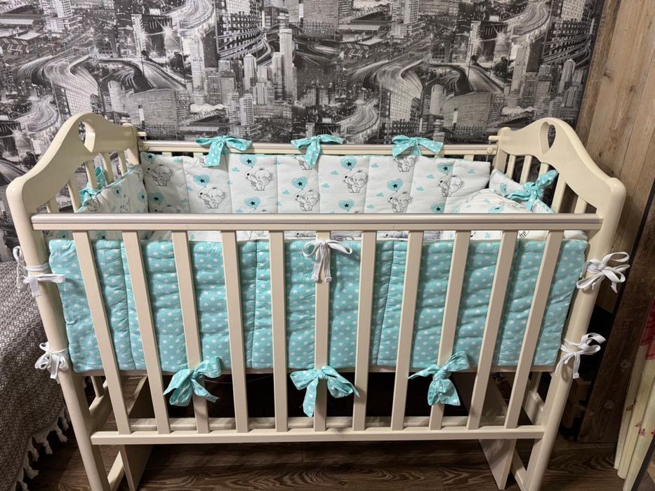 Детская кроватка в отличном состоянии