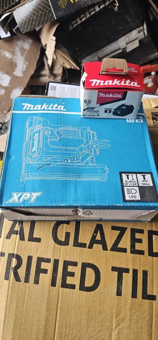 pistol makita dfn350