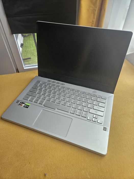 Лаптоп ASUS ROG Zephyrus G14 GA401II