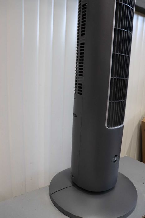 Вентилатор Philips CX5535, 3 скорости, дифузер на аромати, 40W, черен