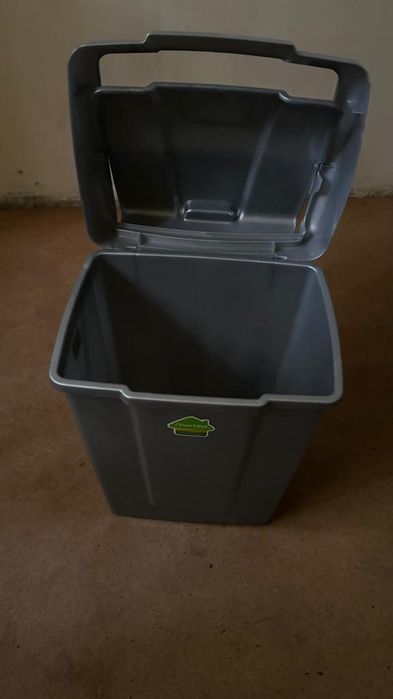 Ведро для мусора