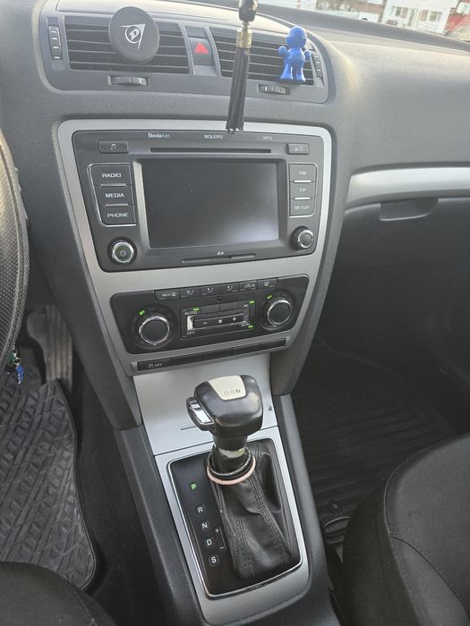 SKODA Octavia 2013 — imagine 4