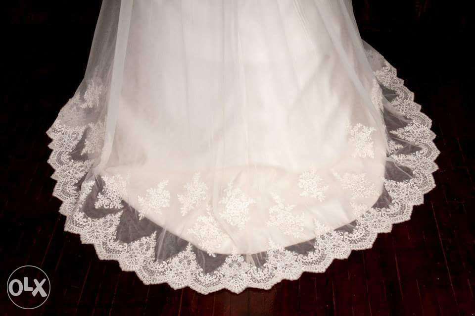 Rochie ivory de mireasa.NOUA