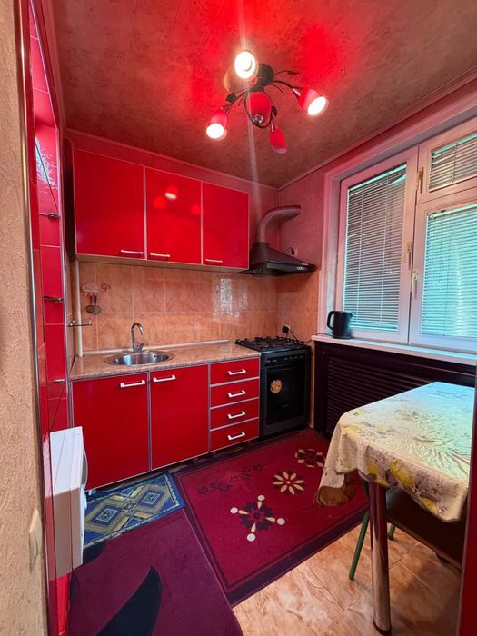 Шота Руставели. Продажа. 3 Х комнатная. Срочно