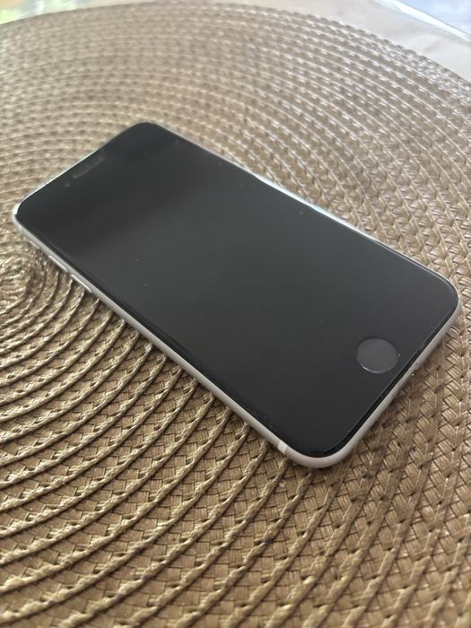 IPhone SE white 64
