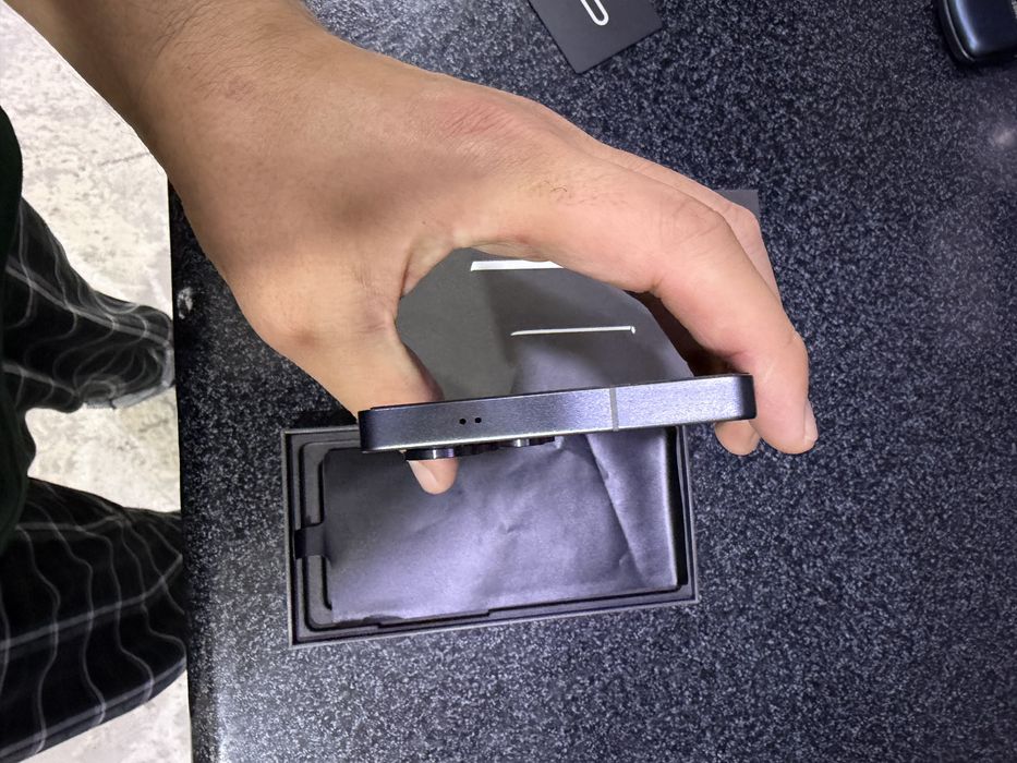 samsung s25 ultra jet bleck titanium karopka dak bor 12.256g