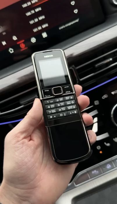 Продам Nokia 8880