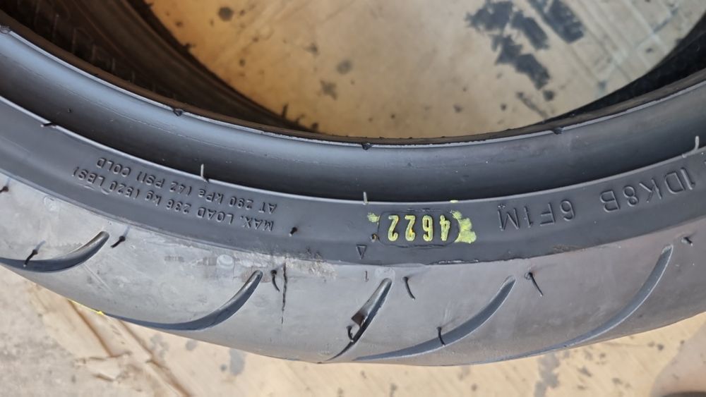 Anvelopa Moto Dunlop 120/70 ZR17 Stare Impecabilă DOT4622