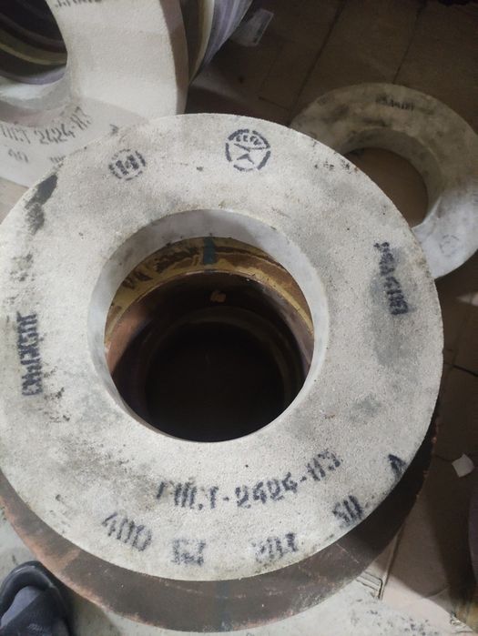 Шлифовальный круг абразивные СССР { Charx toshlar }