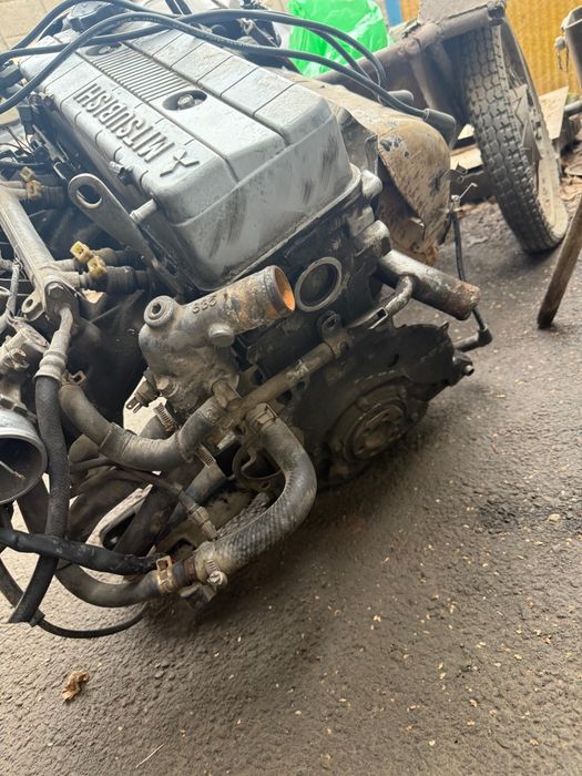 Mitsubishi Galant  запчасти Мицубиси Галант е33