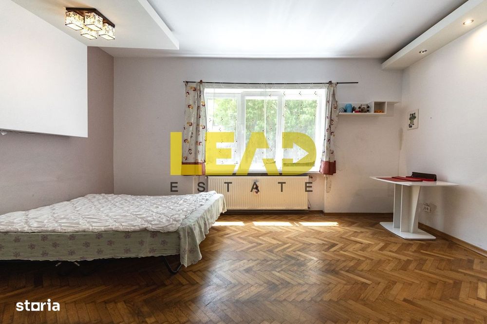 Apartament 1 cameră · 47 mp utili · Centrul Istoric Brașov · Comision