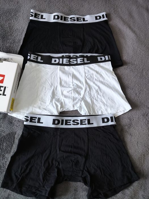 Diesel set 3 boxeri barbatesti alb-negru-negru  mărimea S noi originali